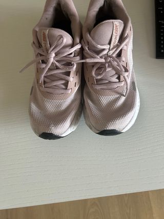 Zapatillas Nike Rosa y Blancas