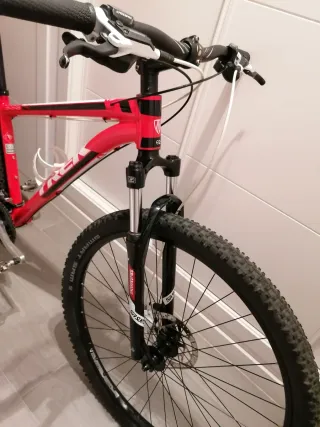 Bicicleta 29 TREK Xcaliber