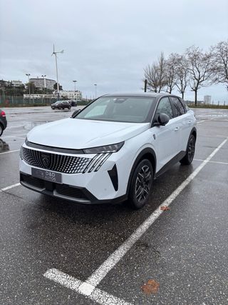 Peugeot 3008 GT HYBRID (2024)