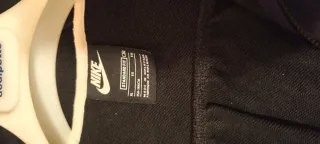 Felpa Nike con cappuccio e zip