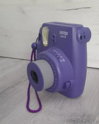 Cámara Fujifilm Instax Mini 8 Morado