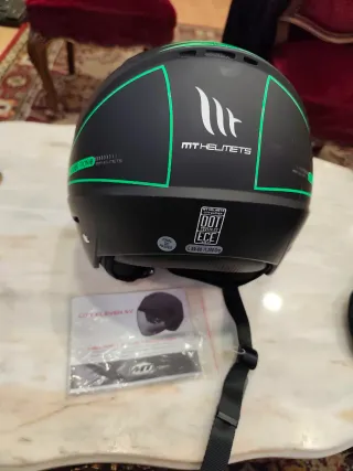 Casco Moto MT CITY ELEVEN TRON  Negro/Verde