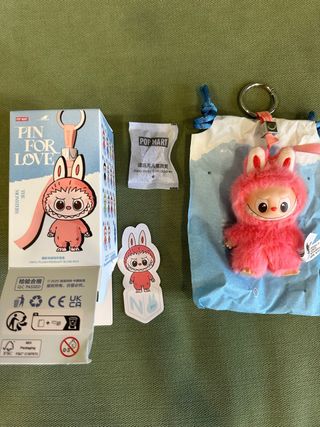Labubu Pin For Love N Popmart Originale