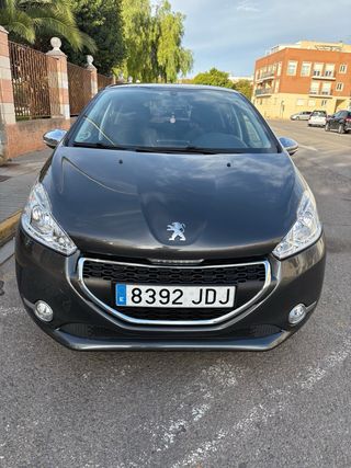 Peugeot 208 2015