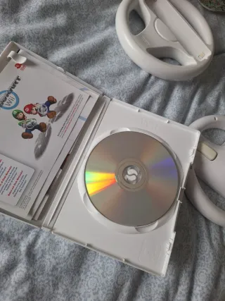 2 Volantes + Mario Kart Wii