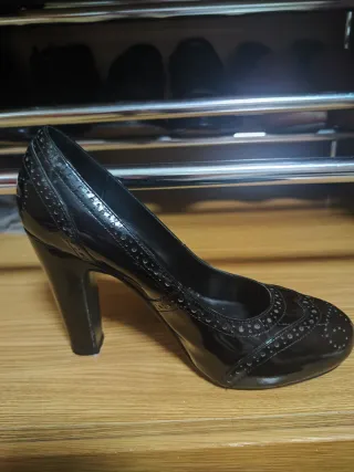 Zapatos de tacón negros