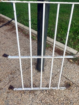 Reja de hierro blanca