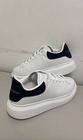 Zapatillas Alexander McQueen Blancas y Negras