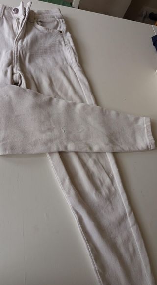 Vaqueros pitillo blancos mujer