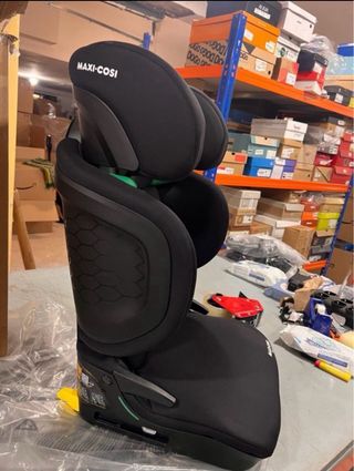 Maxi-Cosi Tanza i-Size cadeira auto dobrável