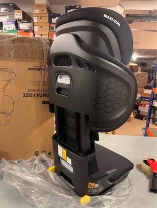 Maxi-Cosi Tanza i-Size cadeira auto dobrável