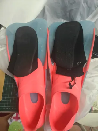 Aletas de buceo con escarpines