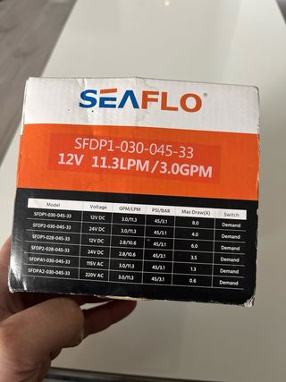 Bomba de agua SEAFLO 12V