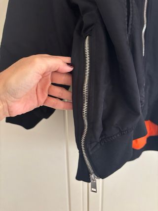 Bomber Oversize Zara. No envio