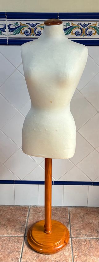 Maniquí de adulta.