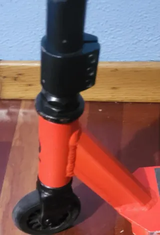 Patinete infantil rojo