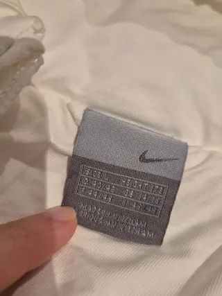 Abrigo Nike Blanco Plumas