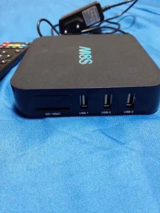 M8S Box TV con Telecomando e Alimentatore