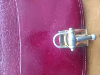 Cartera Vintage Burdeos.