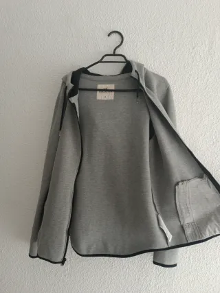 Sudadera Hollister Gris con Cremallera