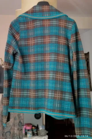 Traje chaqueta cuadros azul y marrón