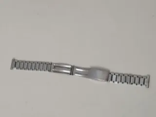 Correa de reloj metálica plateada