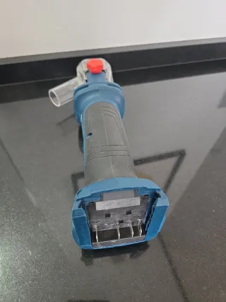 Fresadora Bosch GCU 18v-30