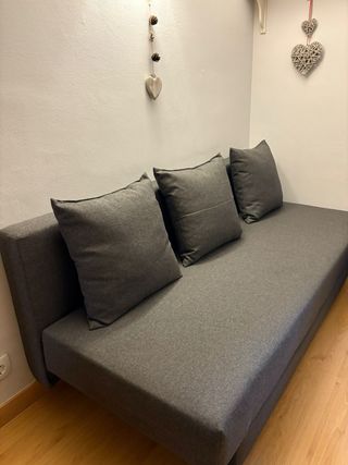 Divano letto IKEA a tre posti