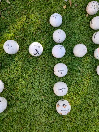 52 Pelotas de Golf Varias Marcas