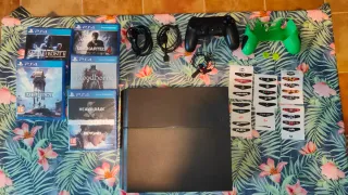 PS4 CUH-1216B + Mando + Micro + Giochi e altro