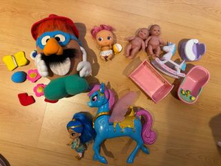 Lote di vari giocattoli