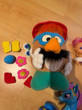 Lote di vari giocattoli