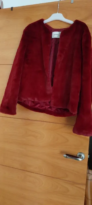 Chaqueta pelo burdeos