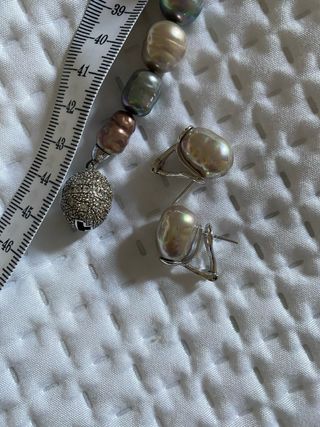 Precioso conjunto perlas collar y pendientes