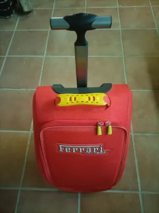 Maleta Ferrari Roja