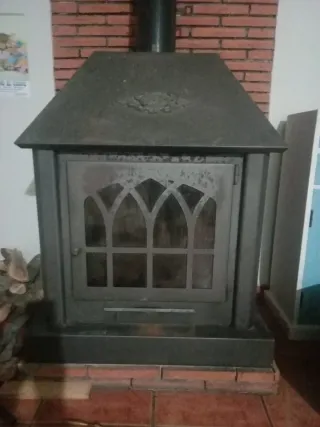 Chimenea de forja metálica