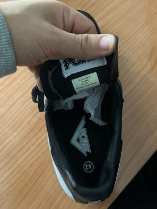 Zapatillas Pony Negras Multitacos