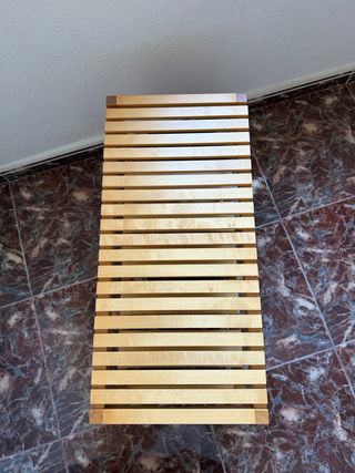 Banco 2 estantes madera IKEA. Venta en persona