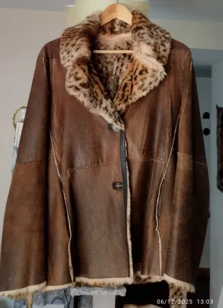 Chaquetón de piel marrón y multicolor y Reversible