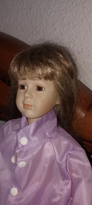 Bambola di porcellana vintage