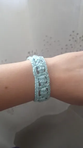 Pulsera crochet azul turquesa
