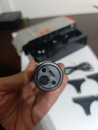 Tagliacapelli Professionale T9 Ricaricabile