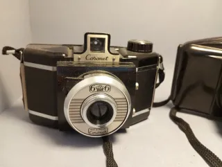 2 Vecchie Fotocamere: Coronet e Photax