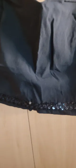 Top negro licra lentejuelas