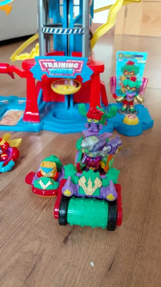 Conjunto di giocattoli Super Things