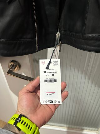Chaqueta de Piel Negra Talla XL