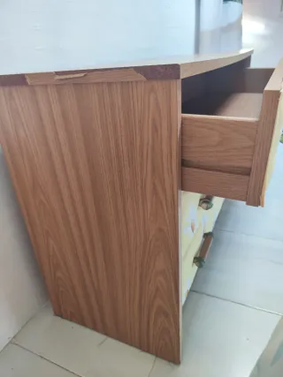 Cajonera y 2 cabeceros a juego