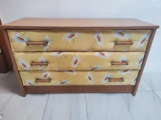 Cajonera y 2 cabeceros a juego