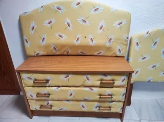 Cajonera y 2 cabeceros a juego