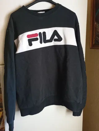 Sudadera Fila Negra y Blanca